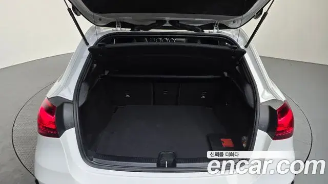 Mercedes-Benz A-Class 2025 — Фото 18/20