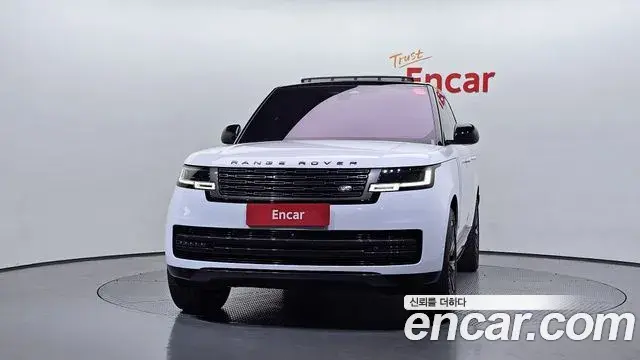 Land Rover Range Rover 2023 — Photo 13/20
