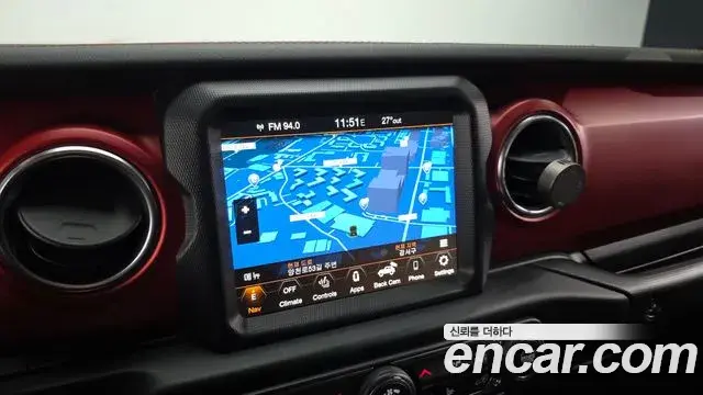 Jeep Wrangler 2023 — Photo 7/30
