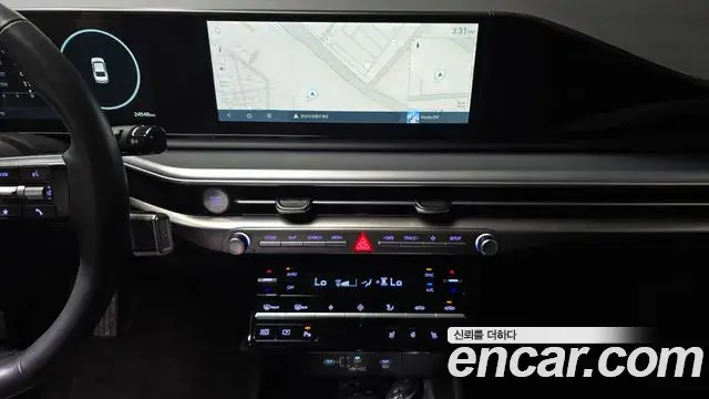 Hyundai Grandeur 2023 — Фото 19/20
