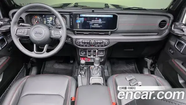 Jeep Wrangler 2025 — Photo 7/33