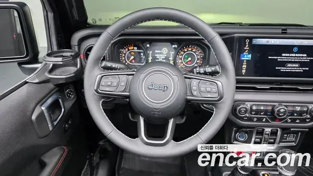 Jeep Wrangler 2025 — Photo 23/33