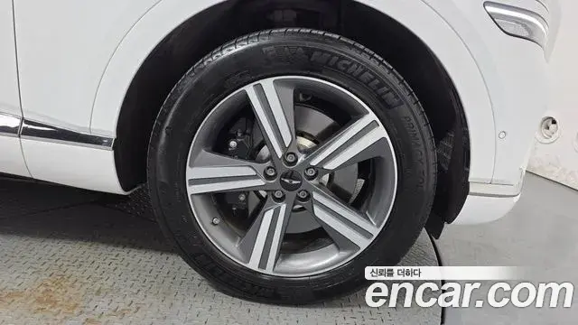 Genesis GV80 Coupe 2024 — Photo 35/40