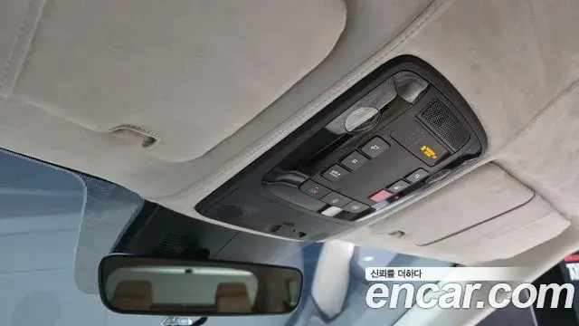 Kia Carnival 2023 — Фото 20/20