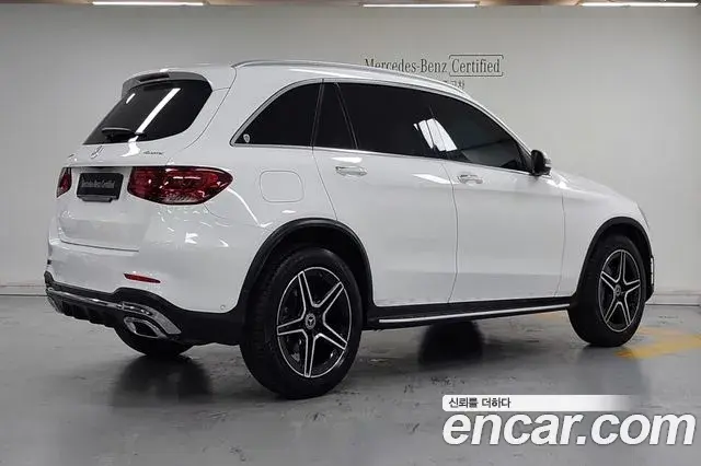 Mercedes-Benz GLC-Class 2022 — Photo 19/19