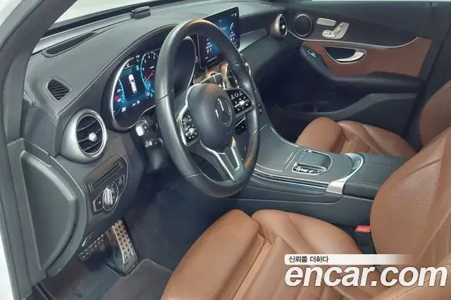 Mercedes-Benz GLC-Class 2022 — Photo 3/19