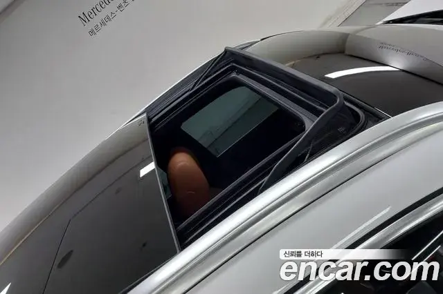 Mercedes-Benz GLC-Class 2022 — Photo 6/19