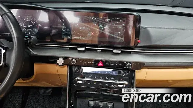 Kia Carnival 2021 — Фото 14/20