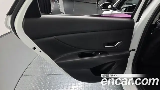 Hyundai The New Avante Hybrid 2020 — Şəkil 1/30