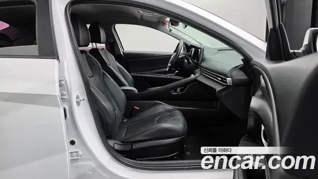 Hyundai The New Avante Hybrid 2020 — Şəkil 25/30