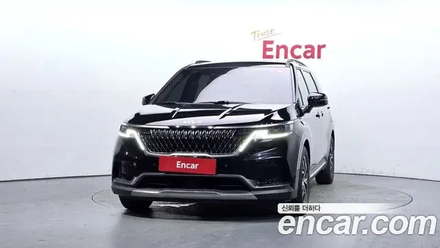 Kia Carnival 2022 — ფოტო 30/34