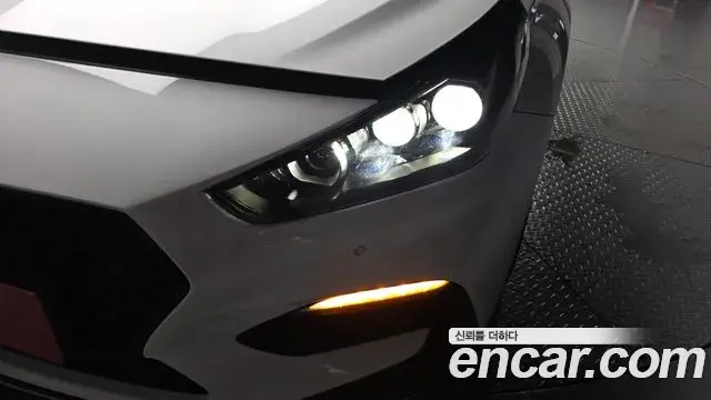 Hyundai i30 2020 — Photo 11/38