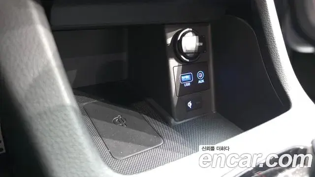 Hyundai i30 2020 — Photo 19/38