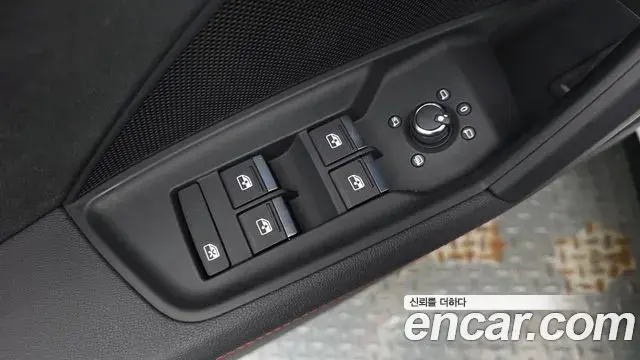 Audi RS3 2024 — Photo 24/36