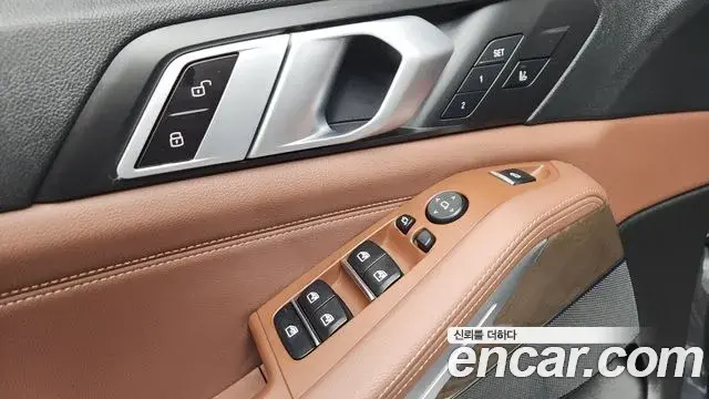 BMW X5 2019 — Photo 37/37