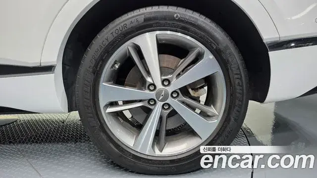 Genesis GV80 2021 — Photo 9/34