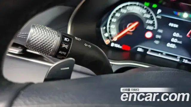 Genesis GV80 2021 — Photo 7/34