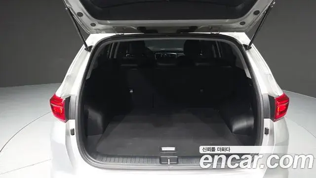 Kia Sportage The Bold 2019 — Şəkil 26/30
