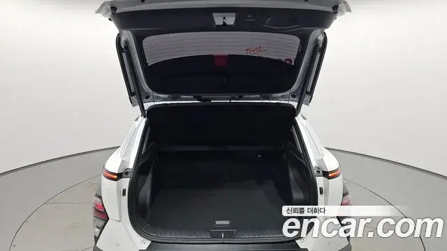 Hyundai Kona Hybrid 2025 — ფოტო 31/33