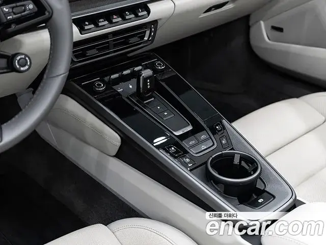 Porsche 911 2023 — ფოტო 4/20