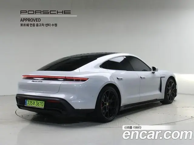 Porsche Taycan 2025 — Photo 4/20