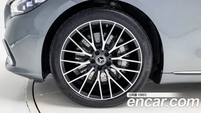 Mercedes-Benz S-Class 2025 — Şəkil 10/19
