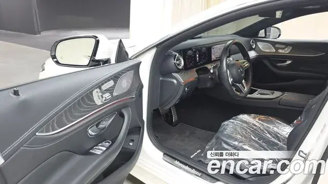 Mercedes-Benz CLS-Class 2021 — Фото 10/20