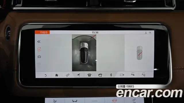 Land Rover Range Rover Velar 2019 — ფოტო 12/35