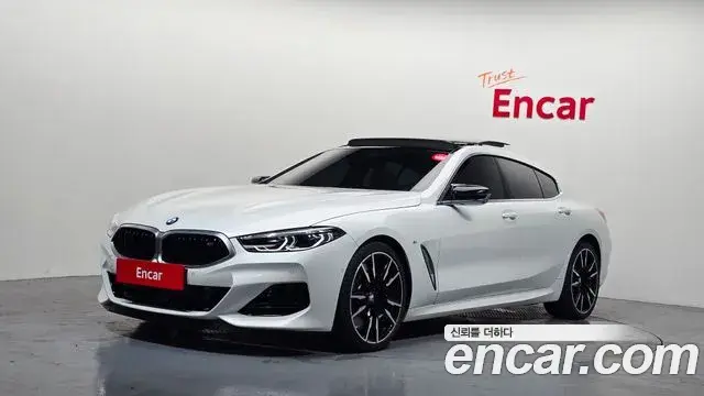 BMW 8 Series 2024 — Şəkil 17/36