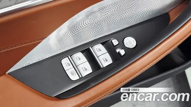 BMW 8 Series 2024 — Şəkil 5/36