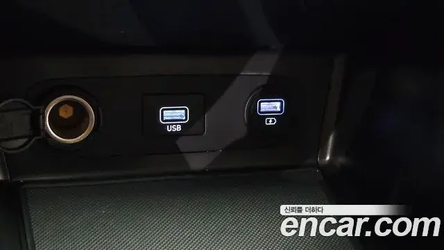 Hyundai Sonata Hybrid 2022 — Şəkil 20/31