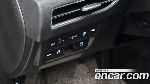 Hyundai Sonata Hybrid 2022 — Şəkil 12/31