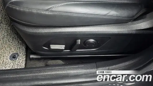 Hyundai Sonata Hybrid 2022 — Şəkil 18/31