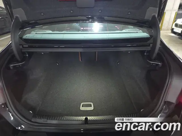 BMW i5 2025 — Photo 3/17