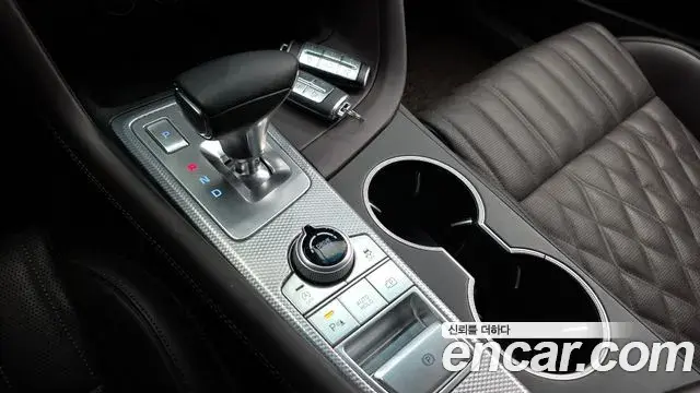 Genesis G70 2021 — Photo 25/30