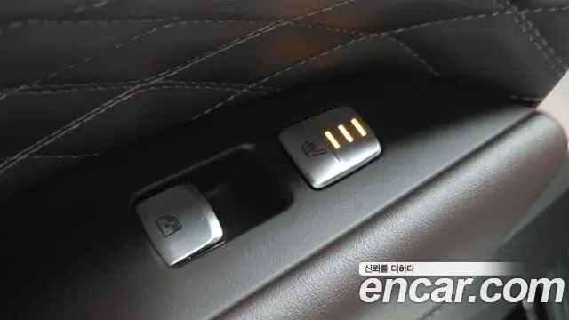 Genesis G70 2021 — Photo 4/30