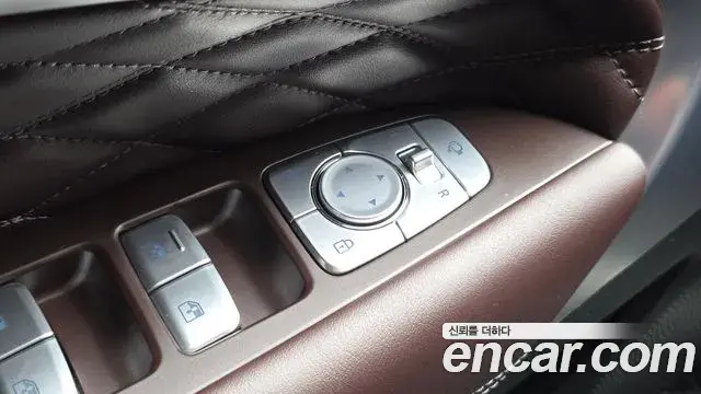 Genesis G70 2021 — Photo 9/30