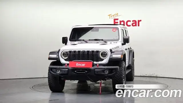 Jeep Wrangler 2024 — Photo 24/35