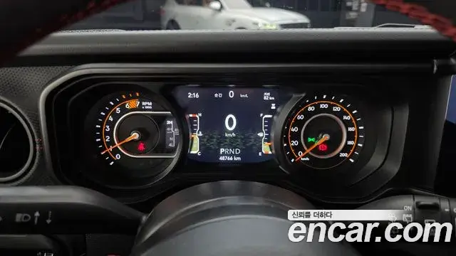 Jeep Wrangler 2024 — Photo 16/35