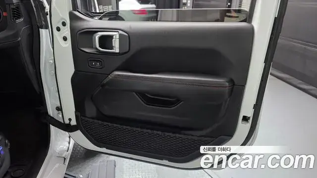 Jeep Wrangler 2024 — Photo 10/35