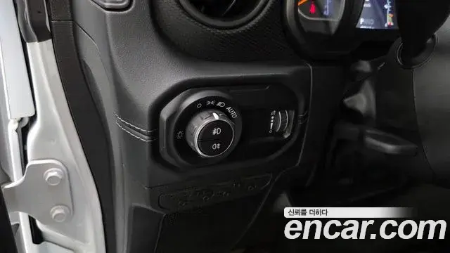 Jeep Wrangler 2024 — Photo 1/35