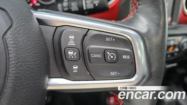Jeep Wrangler 2021 — Photo 17/20