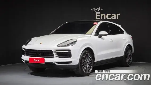 Porsche Cayenne 2022 — Фото 1/20