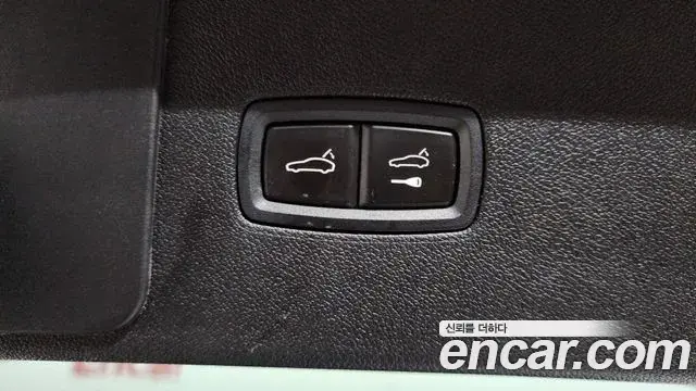 Porsche Cayenne 2019 — Şəkil 8/34