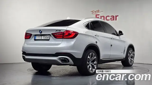 BMW X6 2018 — Фото 2/20