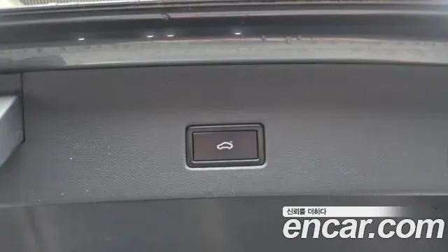 Volkswagen T-Roc 2021 — Şəkil 22/32