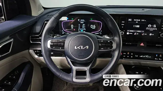 Kia Sportage 2024 — Фото 12/20