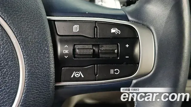 Kia Sportage 2024 — Фото 16/20