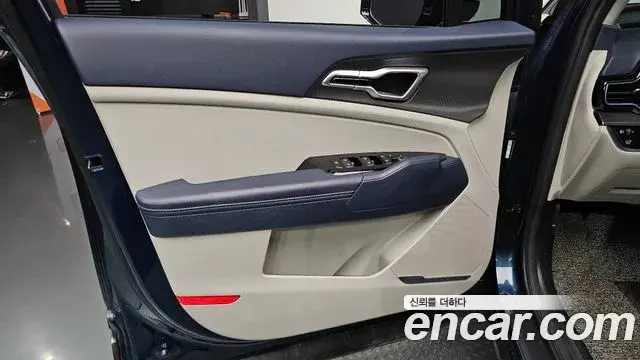 Kia Sportage 2024 — ფოტო 3/31