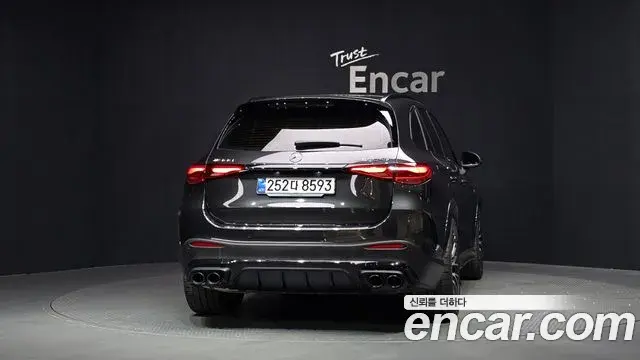 Mercedes-Benz GLC-Class 2025 — Photo 4/20